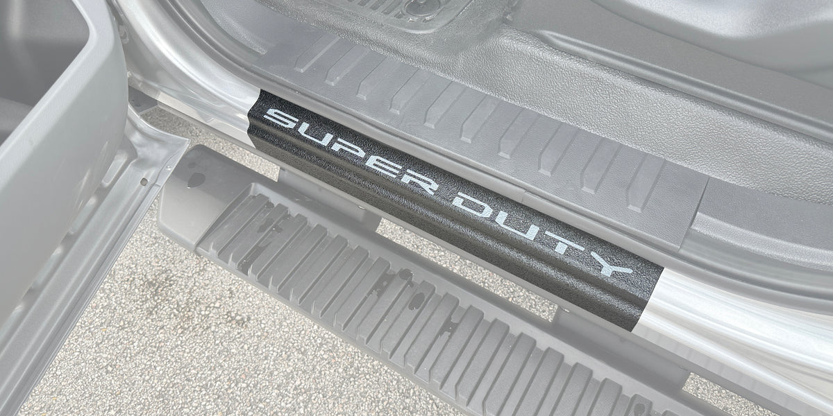 プロシードハート・オーキス　UR３枚セット Door Sill Protection Overlays (Textured) Fits 2023-2026 Ford Super